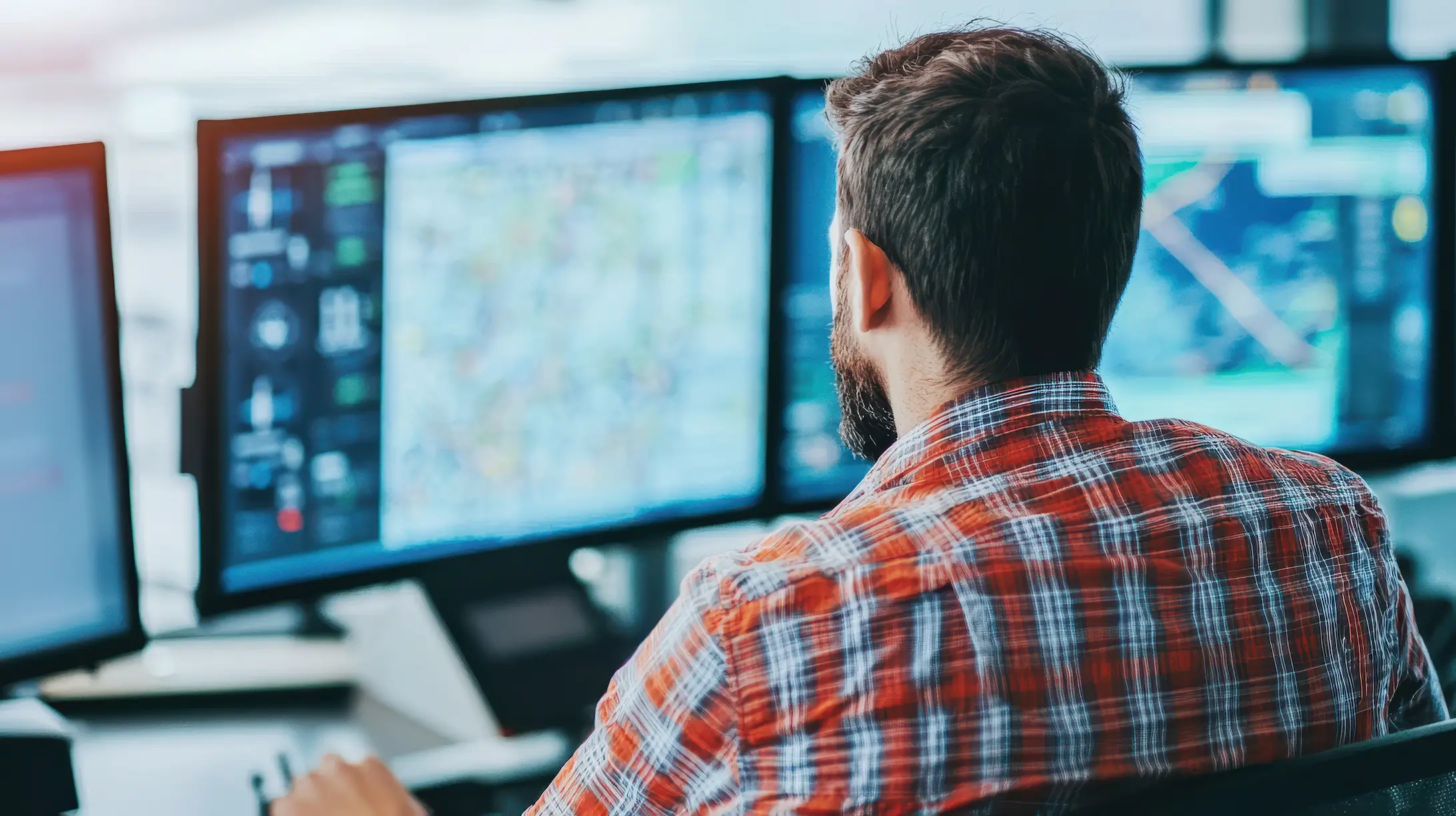 Identify Issues Early with Real-Time Visibility Screenshot of the Tenix Charge Operations dashboard unifying vehicle and charging data in one view for 360-degree operational clarity.